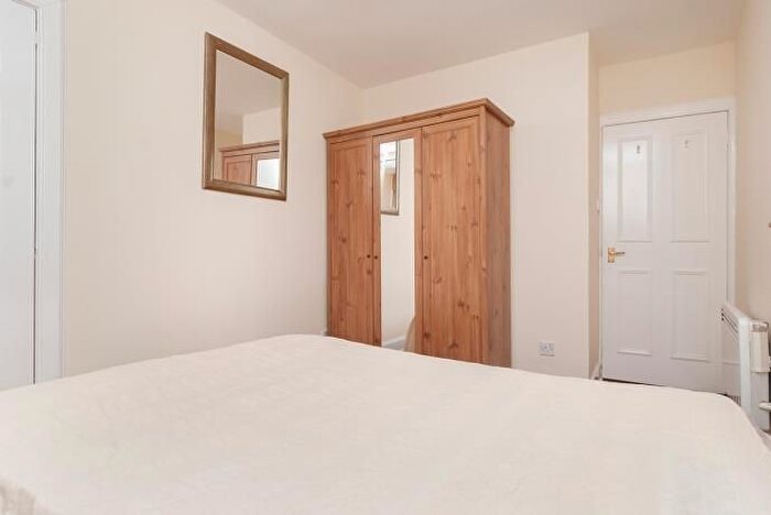 1 Bedroom Flat To Rent In East Fountainbridge, Edinburgh, EH3