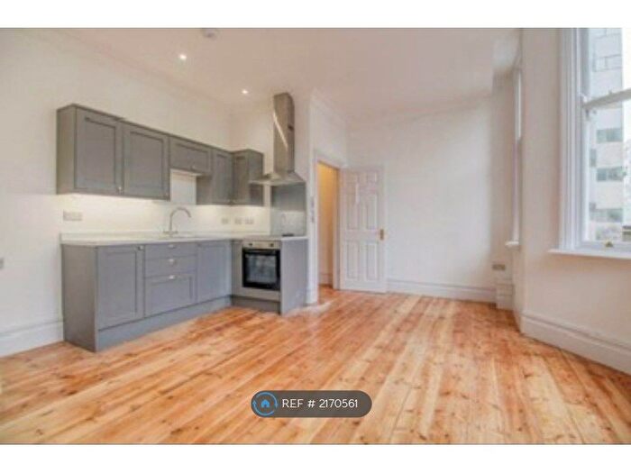 1 Bedroom Flat To Rent In High Street, Southampton, SO14