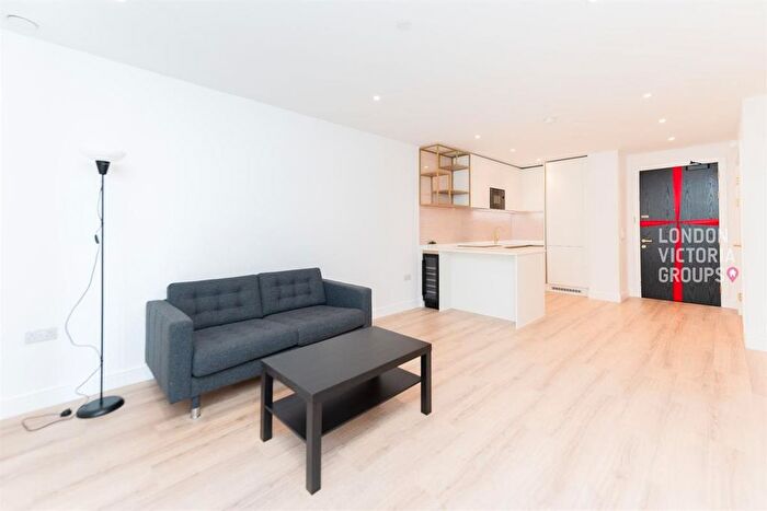 1 Bedroom Flat To Rent In Waterview House, Quay Walk, Wembley, HA0
