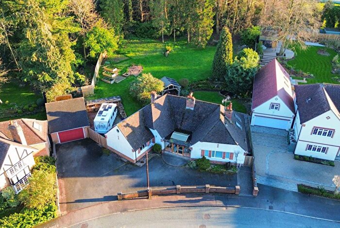 4 Bedroom Detached Bungalow For Sale In Meadowcourt Road, Oadby, Leicester, LE2