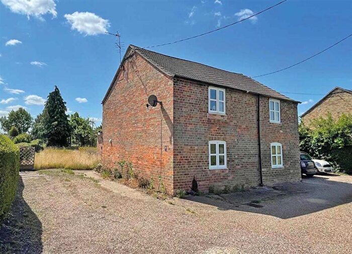 2 Bedroom Semi Detached House For Sale In Hallams Lane, Timberland, Lincoln, LN4