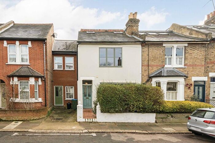 3 Bedroom Property For Sale In Haliburton Road, St Margarets, TW1