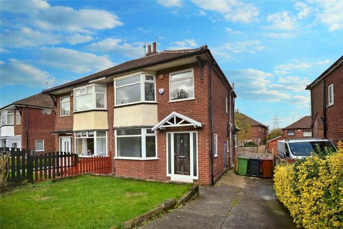 3 Bedroom Semi-Detached House To Rent In Armley Grange Crescent, Leeds, West Yorkshire, LS12