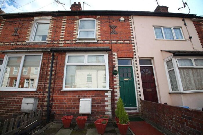 2 Bedroom Terraced House For Sale In Mason Street, Reading, Berkshire, RG1