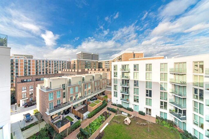 1 Bedroom Flat For Sale In Royal Wharf Walk, Royal Wharf, E16