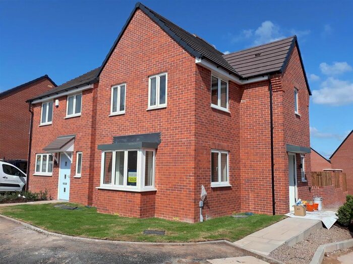 3 Bedroom Property To Rent In Ashorne Close, Coventry, CV2