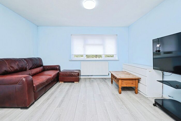 1 Bedroom Flat For Sale In Winson Street, Birmingham, West Midlands, B18
