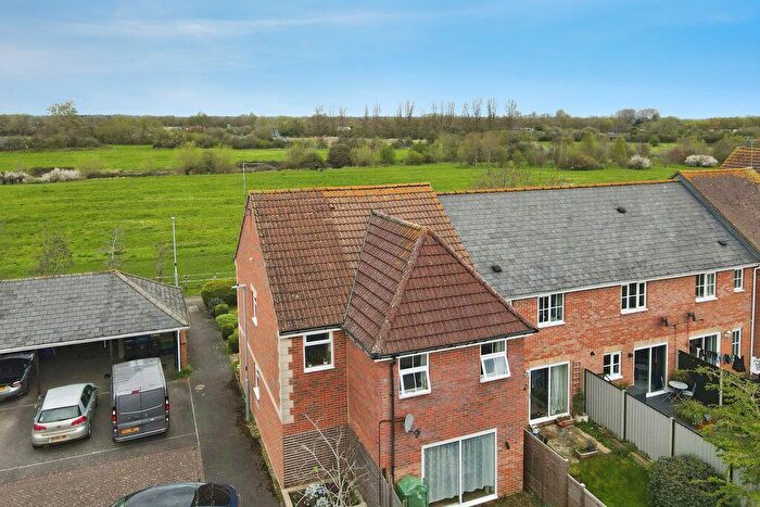 4 Bedroom Semi Detached House For Sale In Stockham Close, Cricklade, Wiltshire, SN6