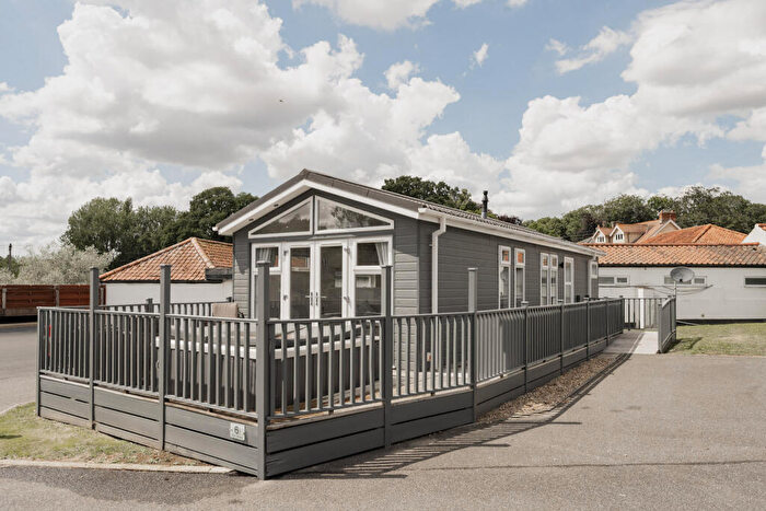 2 Bedroom Park Home For Sale In Prestige Chichester Bespoke, Alder Country Park, Bacton Road, North Walsham, Norfolk, NR28
