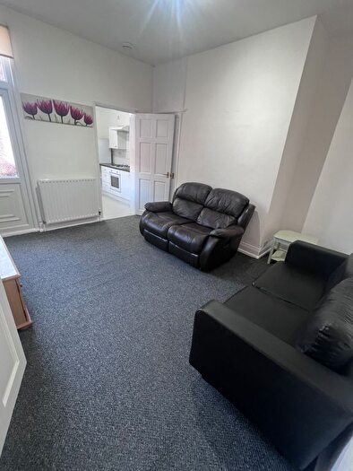 3 Bedroom Flat To Rent In Holly Ave, Wallsend, NE28
