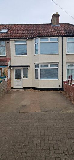 3 Bedroom Semi-Detached House To Rent In Maple Avenue, South Harrow, HA2