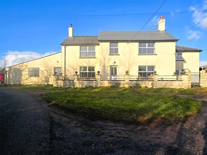 5 Bedroom Equestrian Facility For Sale In Roborough, Winkleigh, Devon, EX19