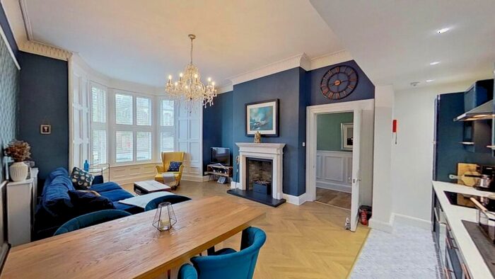 2 Bedroom Flat To Rent In Downie Terrace, Edinburgh, EH12