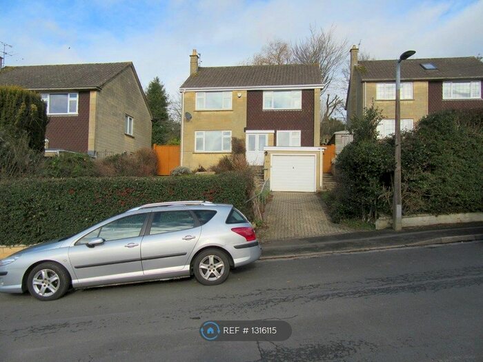 3 Bedroom Detached House To Rent In Napier Road, Bath BA1