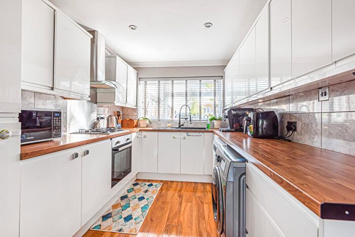 4 Bedroom Terraced House To Rent In Bishopdale, Bracknell, RG12