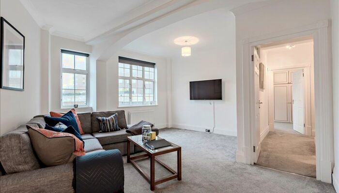 2 Bedroom Flat To Rent In Strathmore Court, St. John's Wood, NW8