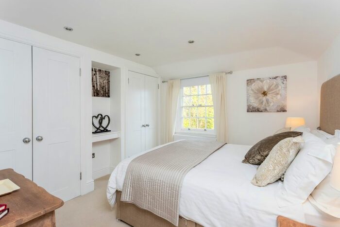 2 Bedroom Cottage To Rent In Sophurst Lane, Matfield, Tonbridge, TN12