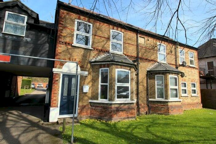 1 Bedroom Flat To Rent In London Road, High Wycombe, HP11