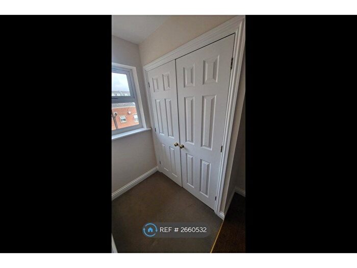 2 Bedroom Flat To Rent In Southampton, Southampton, SO14