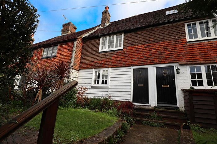 3 Bedroom Terraced House For Sale In Lower Lake, Battle, TN33