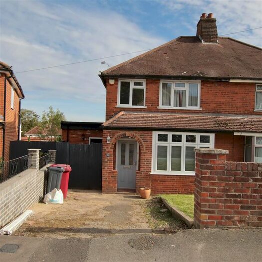 4 Bedroom Property To Rent In Grasmere Avenue, Tilehurst, Reading, RG30