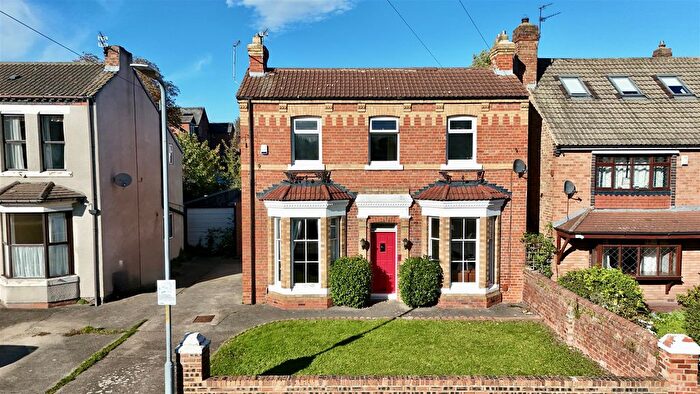 5 Bedroom Detached House For Sale In Sycamore Road, Middlesbrough, TS5