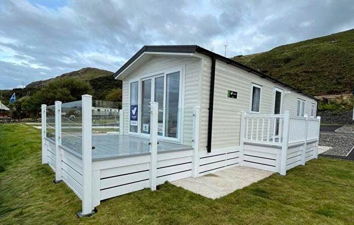 3 Bedroom Park Home For Sale In Whilk Meadow Caravan Park, Girvan, KA26