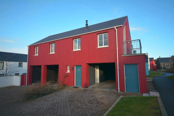 2 Bedroom Flat To Rent In Malvina Lane, Tornagrain, Inverness, IV2