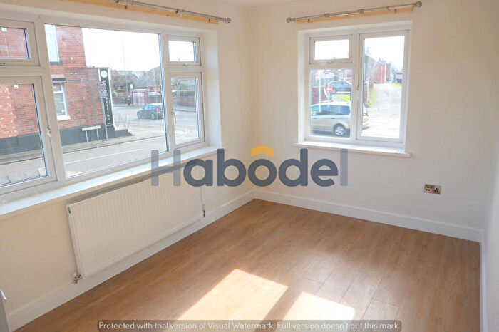 2 Bedroom Flat To Rent In Derby Road, Long Eaton, Nottingham, NG10