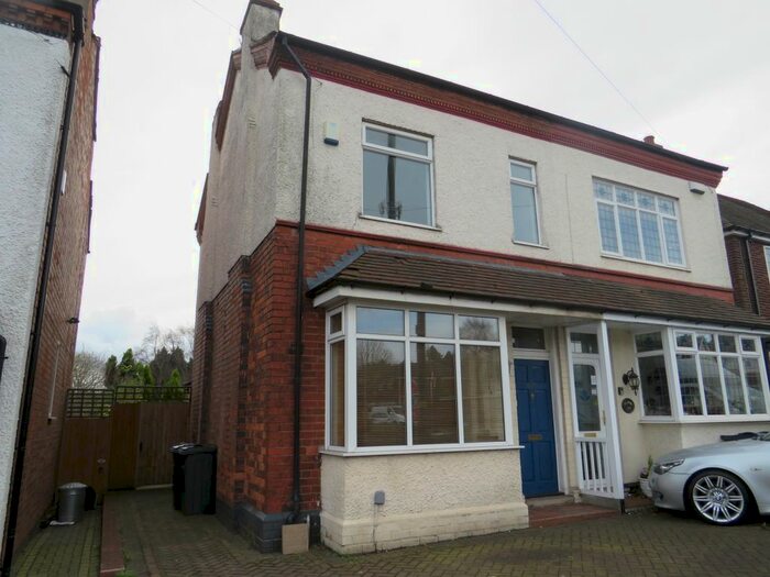 3 Bedroom Semi-Detached House To Rent In Jockey Road, Boldmere, Sutton Coldfield, B73