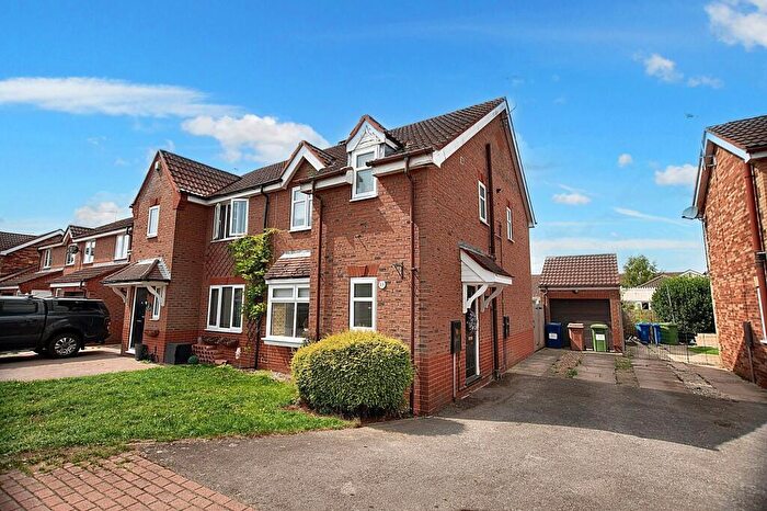 3 Bedroom Semi-Detached House For Sale In Beech Tree Close, Beverley, HU17