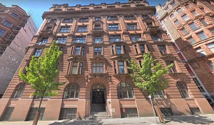 2 Bedroom Flat To Rent In Princess Street, Manchester, M1