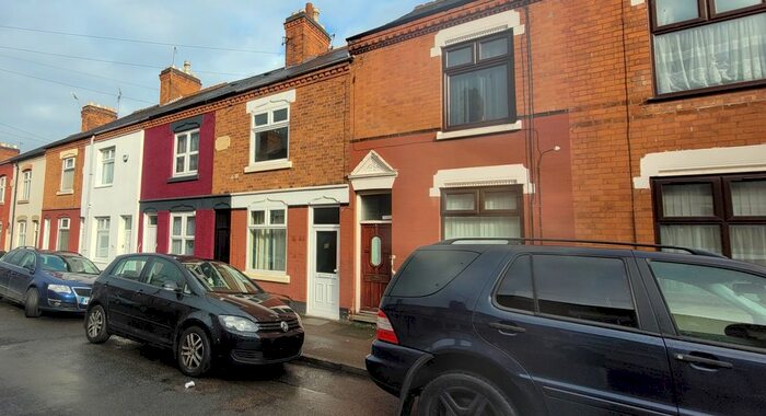 3 Bedroom Terraced House To Rent In Asfordby Street, Leicester, LE5