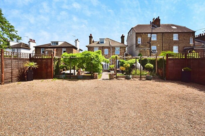 6 Bedroom Detached House For Sale In Bower Place, Maidstone, Kent, ME16