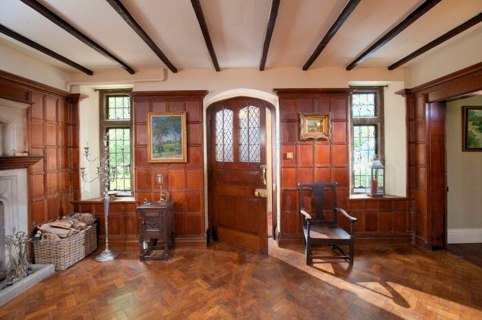 6 Bedroom Detached House For Sale In Grange Lane, Warminster, Wiltshire, BA12