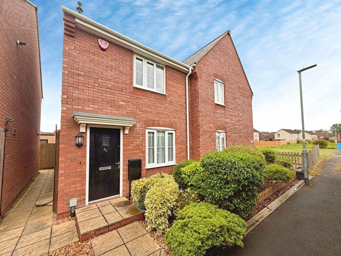 2 Bedroom Semi-detached House For Sale In Thorndike Way, Burnham - On - Sea, TA8