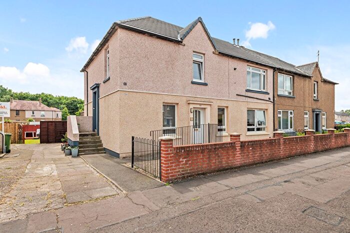 3 Bedroom Flat For Sale In Kelvin Street, Grangemouth, FK3