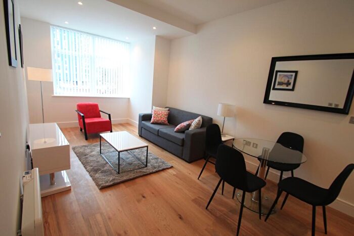2 Bedroom Apartment To Rent In Park Street West, Luton, LU1