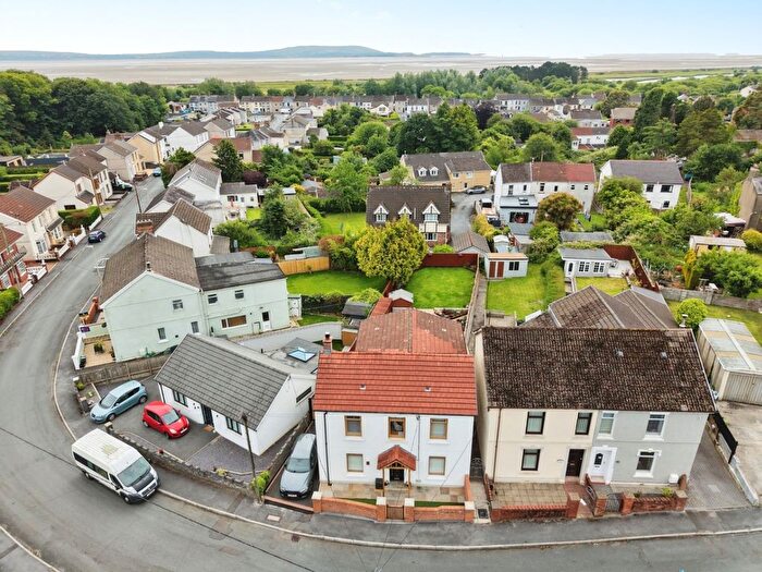 4 Bedroom Detached House For Sale In Stepney Road, Llanelli, Carmarthenshire, SA15