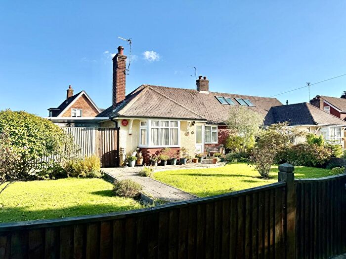 2 Bedroom Semi-Detached Bungalow For Sale In Coppice Avenue, Eastbourne, BN20