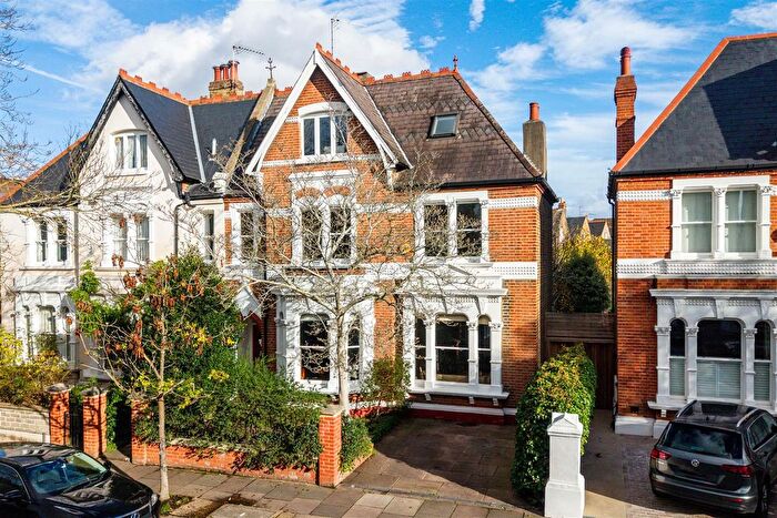 5 Bedroom Property For Sale In Marlborough Road, W4