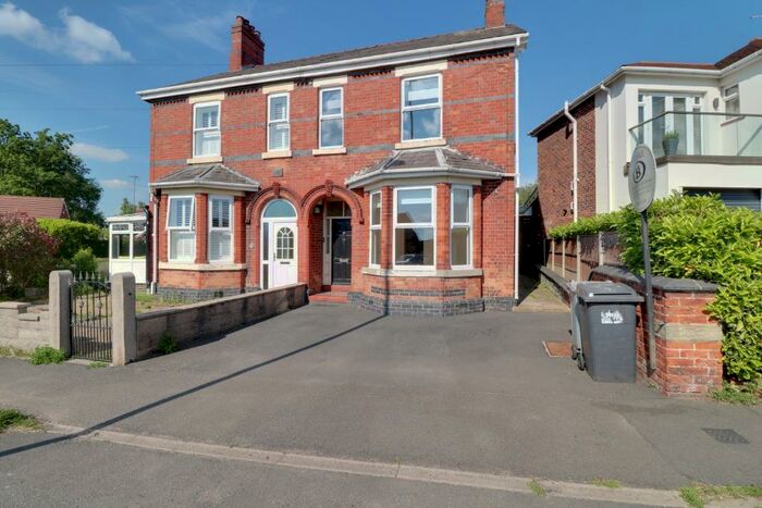 3 Bedroom Semi-Detached House To Rent In Hind Heath Road, Wheelock, Sandbach, CW11