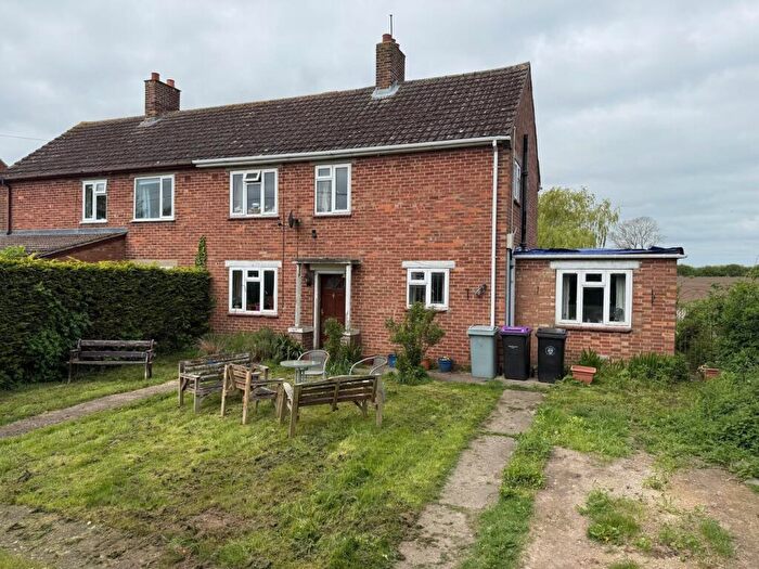 3 Bedroom Semi-Detached House For Sale In Station Road, Twenty, Bourne, PE10