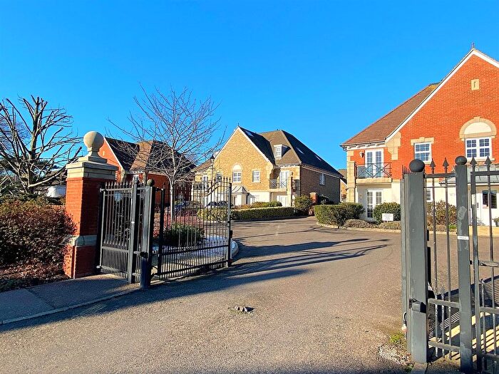 2 Bedroom Flat For Sale In Jasmine Way, Bexhill-On-Sea, TN39