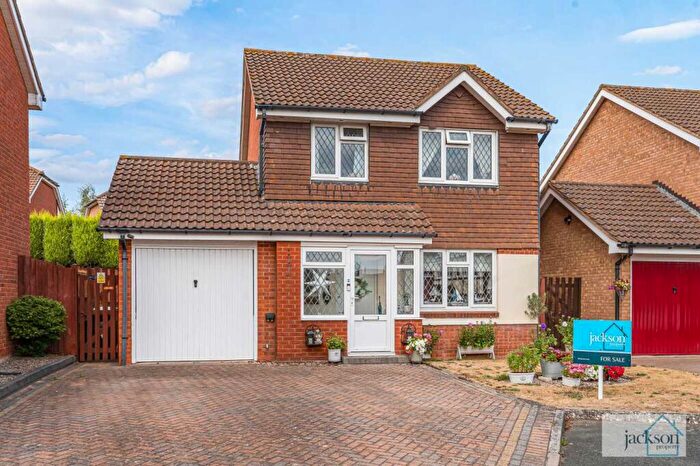 3 Bedroom Detached House For Sale In Muirfield Close, Holmer, Hereford, Herefordshire, HR1