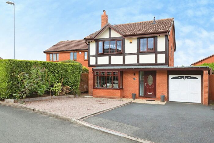 4 Bedroom Detached House For Sale In Ibis Close, Kidderminster, DY10