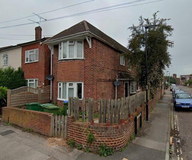 1 Bedroom Flat To Rent In Padwell Road, Southampton, SO14