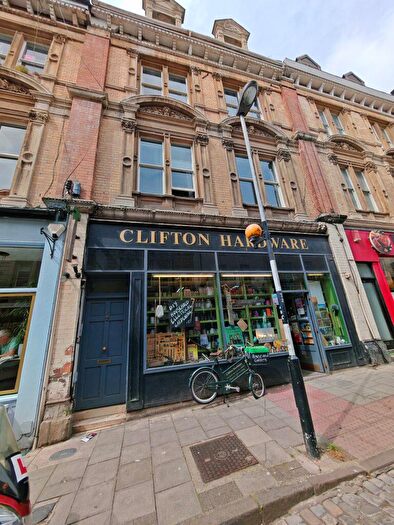 5 Bedroom Maisonette To Rent In Regent Street – Ref, BS8