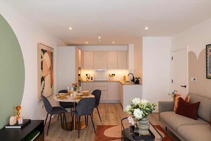 1 Bedroom Flat For Sale In - Station Road, Croydon, CR0