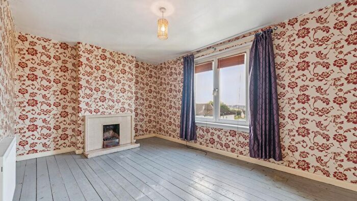 2 Bedroom Semi-Detached House For Sale In Curzon Street, Ruchill, Glasgow, G20